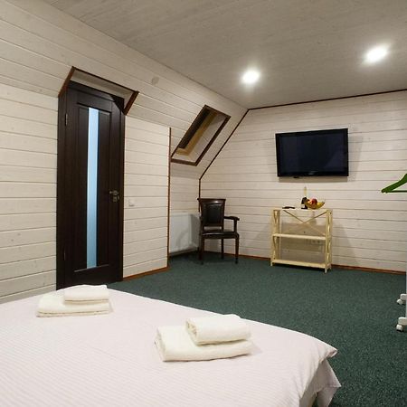 Hotel Galushko Микуличин Екстериор снимка